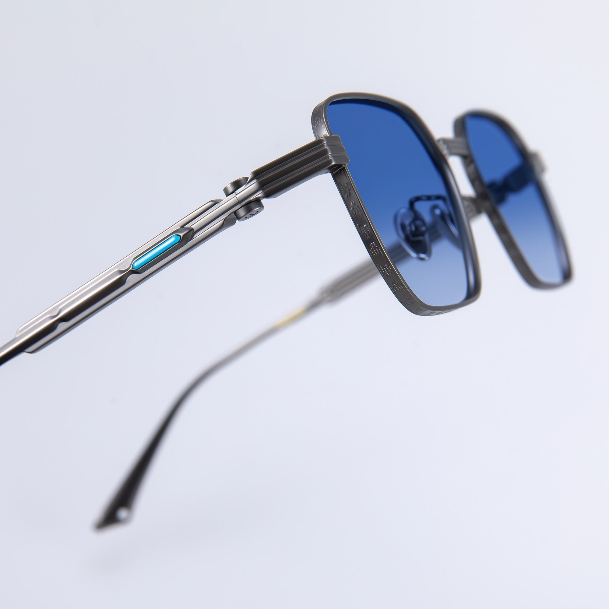 Donahugh-sunglasses-gummetal