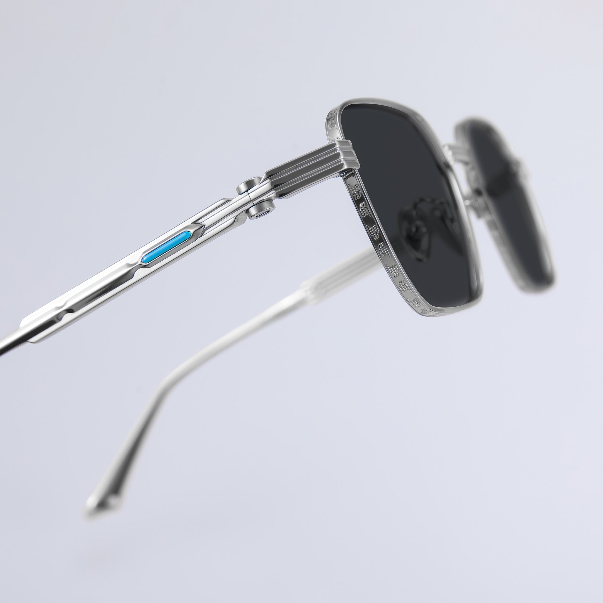 Donahugh-sunglasses-silver