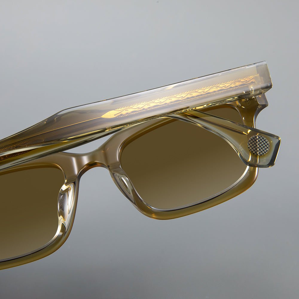 Donahugh-sunglasses-Oliver