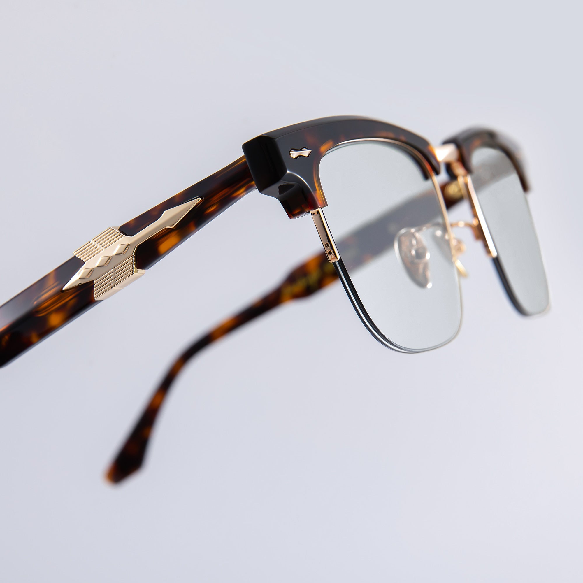 Donahugh-eyeglasses-tortoise