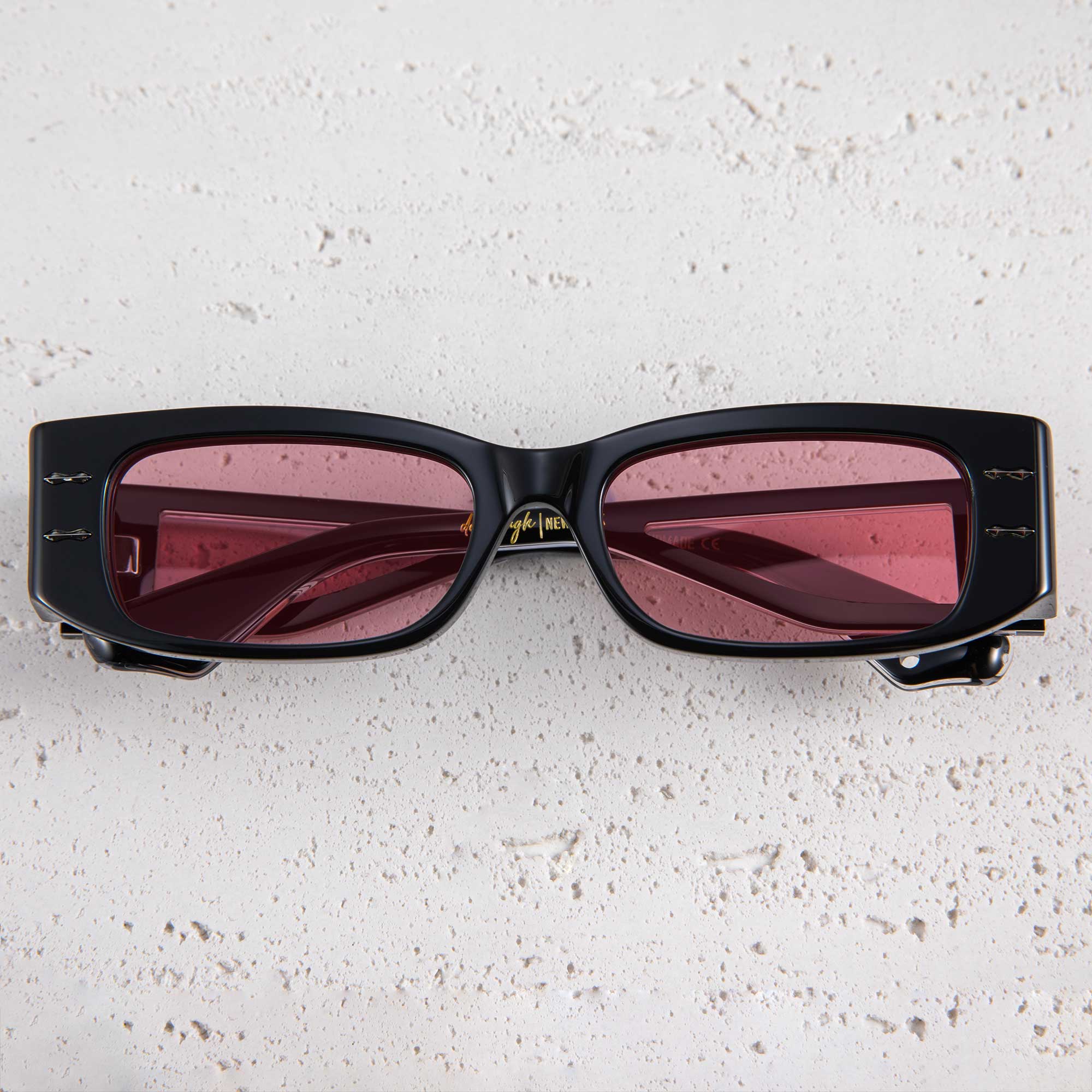 Donahugh-sunglasses-blackpink